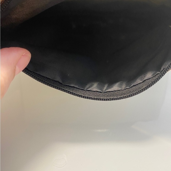 Ipsy - Makeup 💄 pouch - Picture 3 of 4